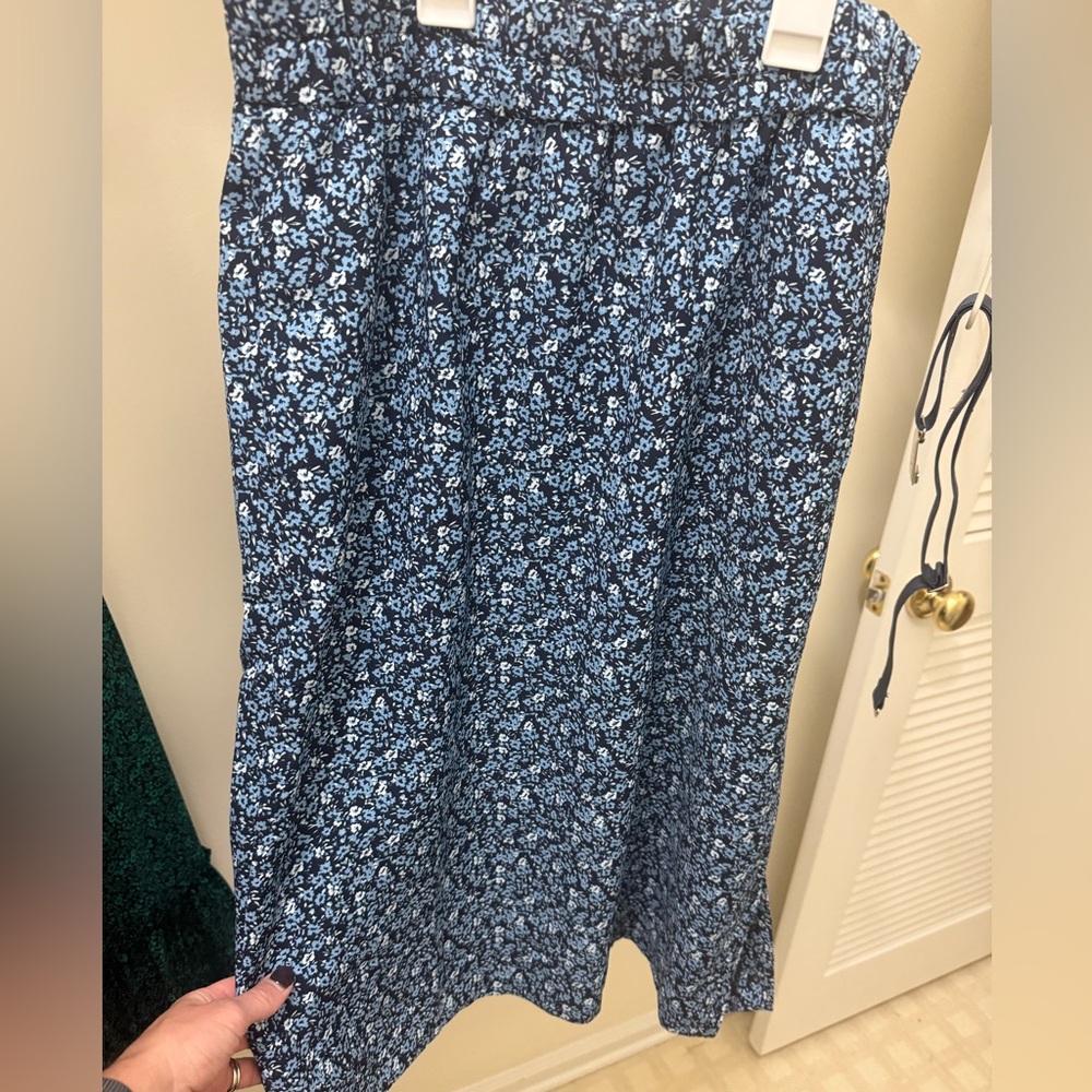 J. Crew Navy and Light Blue Floral Skirt - Picture 2 of 3
